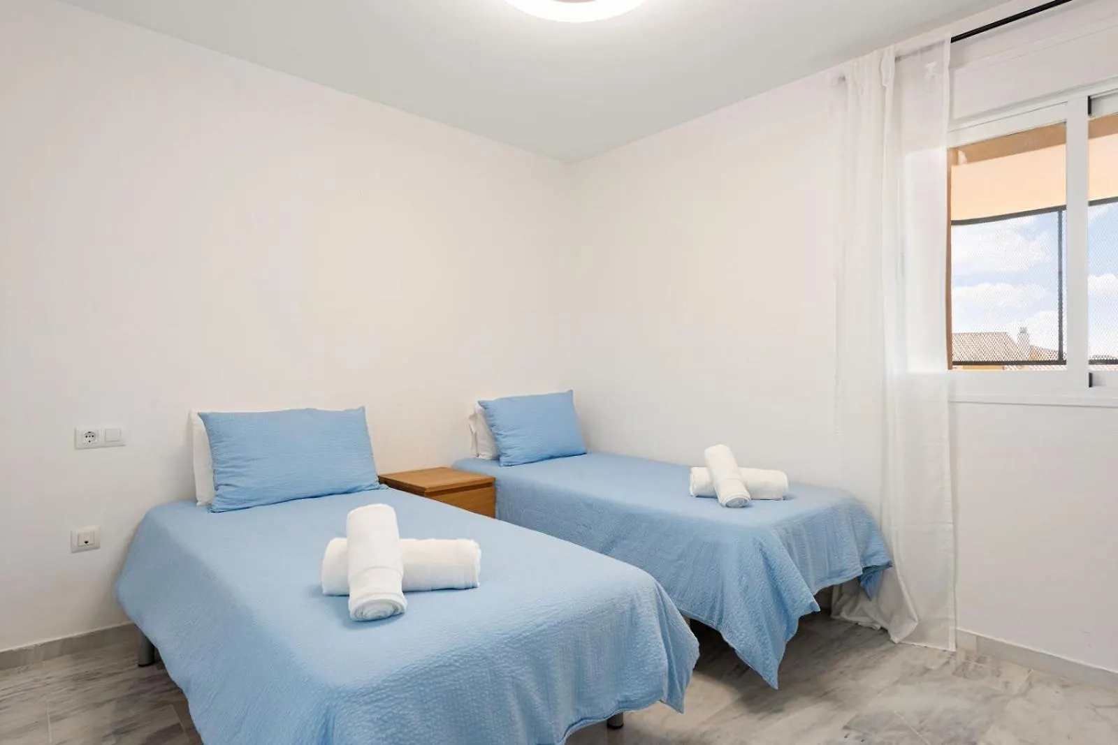 Riviera Sea Views Apartment Malaga