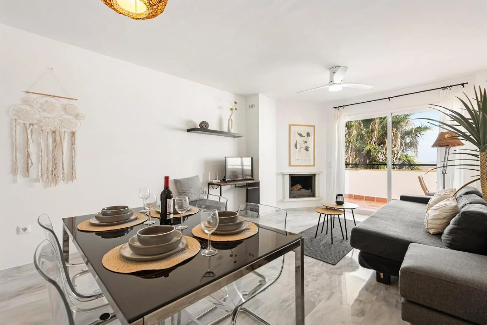 Riviera Sea Views Apartment Malaga Spain