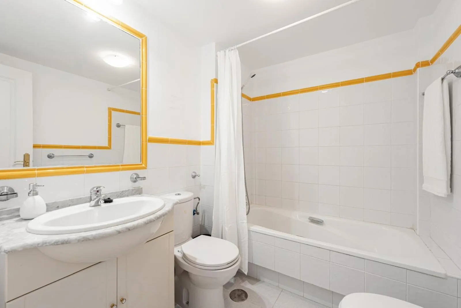 Riviera Sea Views Apartment Malaga