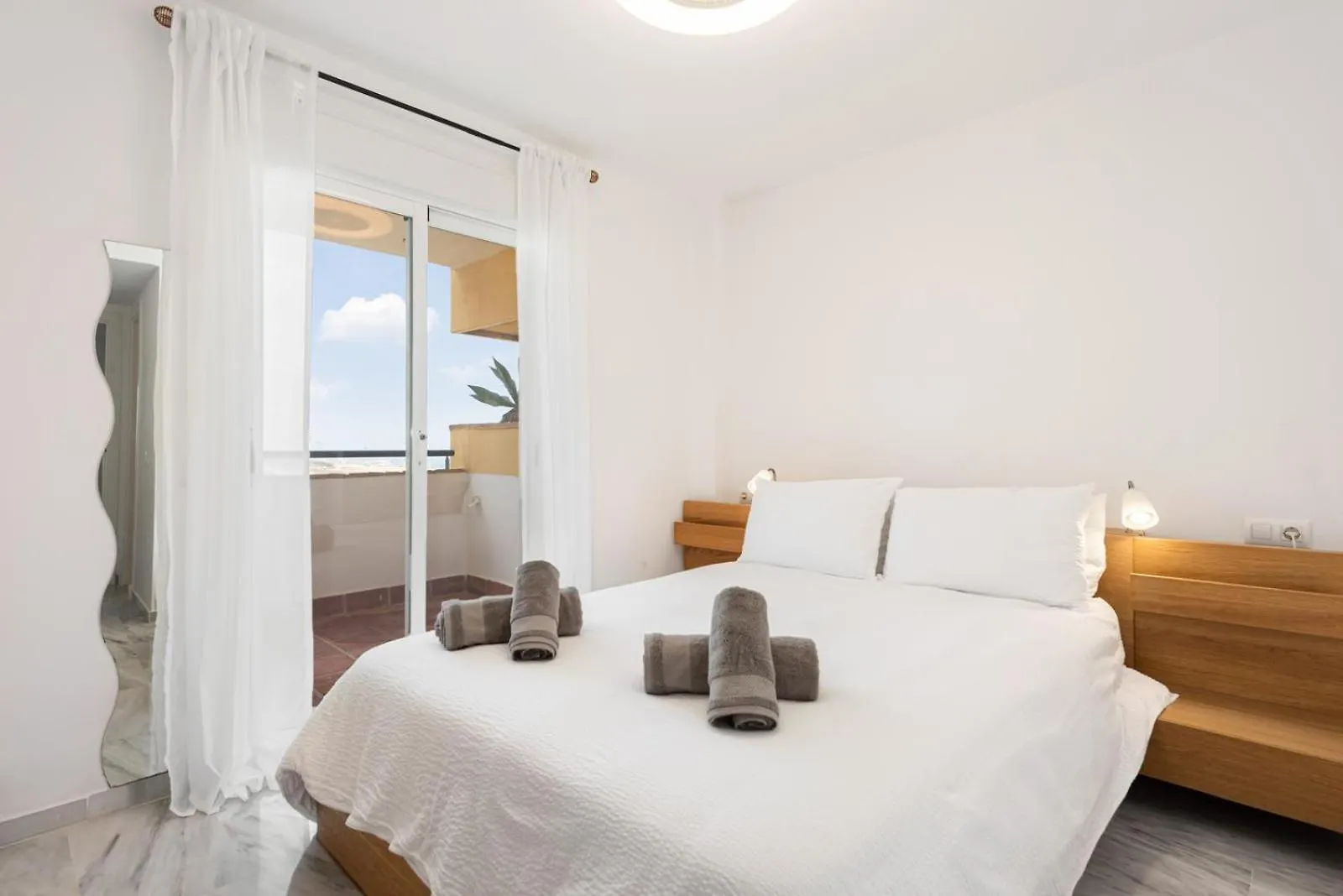 Riviera Sea Views Apartment Malaga